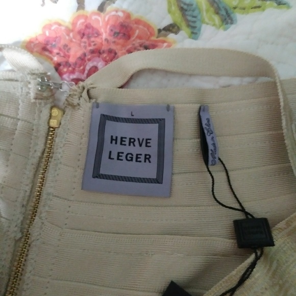 BNWT Herve Leger Gold Bandage Dress - Picture 7 of 8